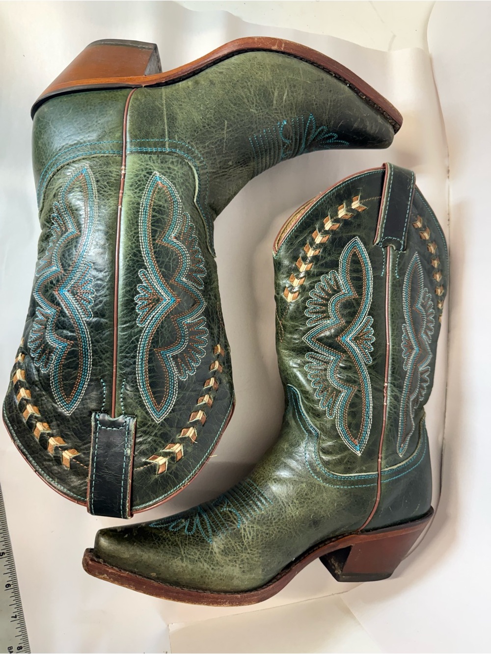 Justin Boots Tan Leather Cowboy Boots with Teal Stitching - Picture 4 of 11